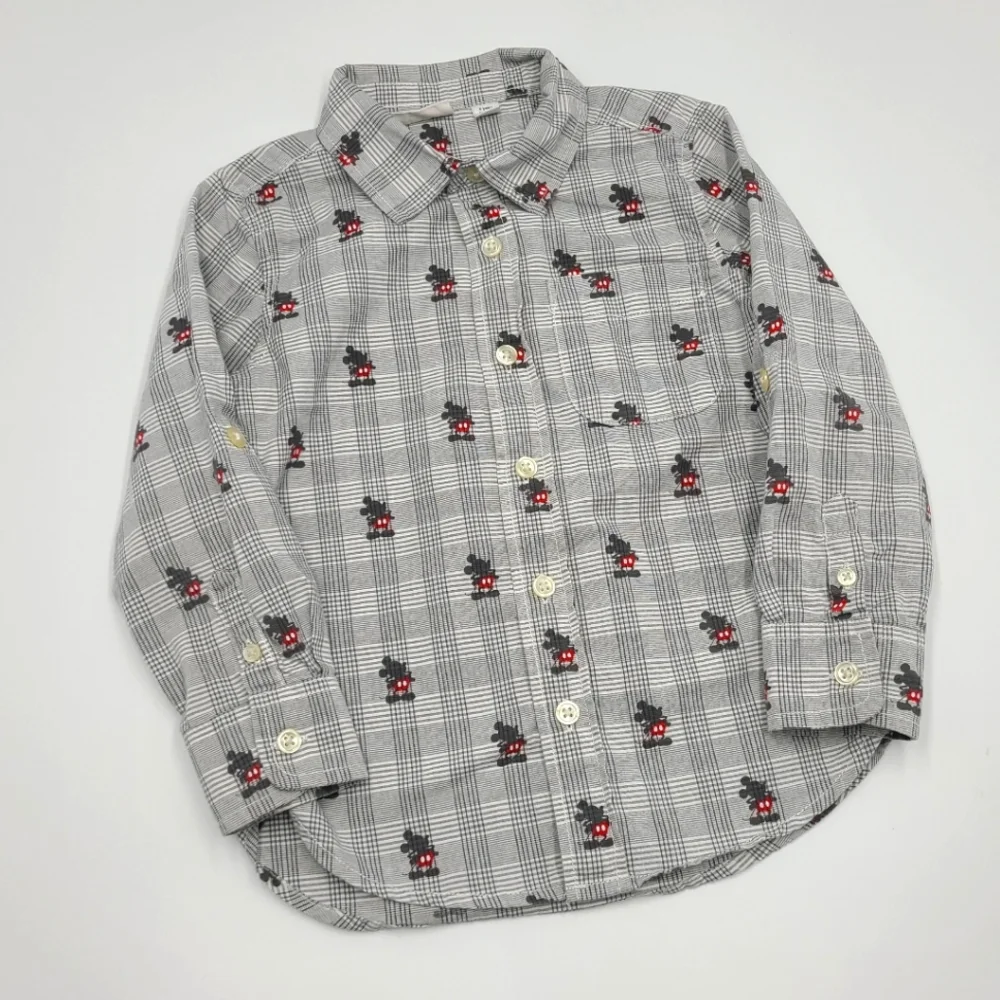Gap x Disney Mickey Mouse button down size 4